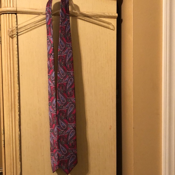 J Z Richards Tie/ pink paisley - Picture 9 of 9